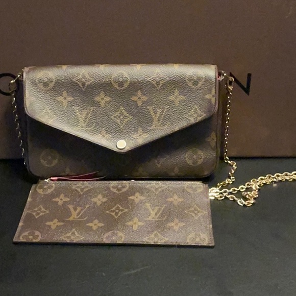 Louis Vuitton Felicie Pochette Monogram Women's Bag - Picture 1 of 8